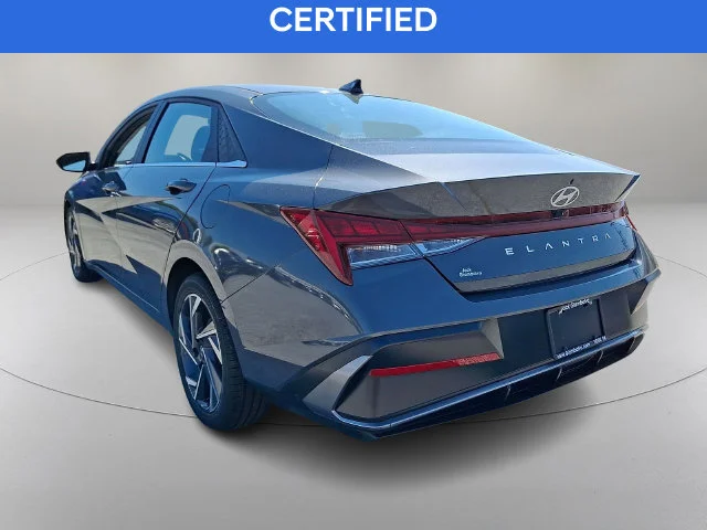 Certified Used 2025 Gray Hyundai SEL Convenience image 4