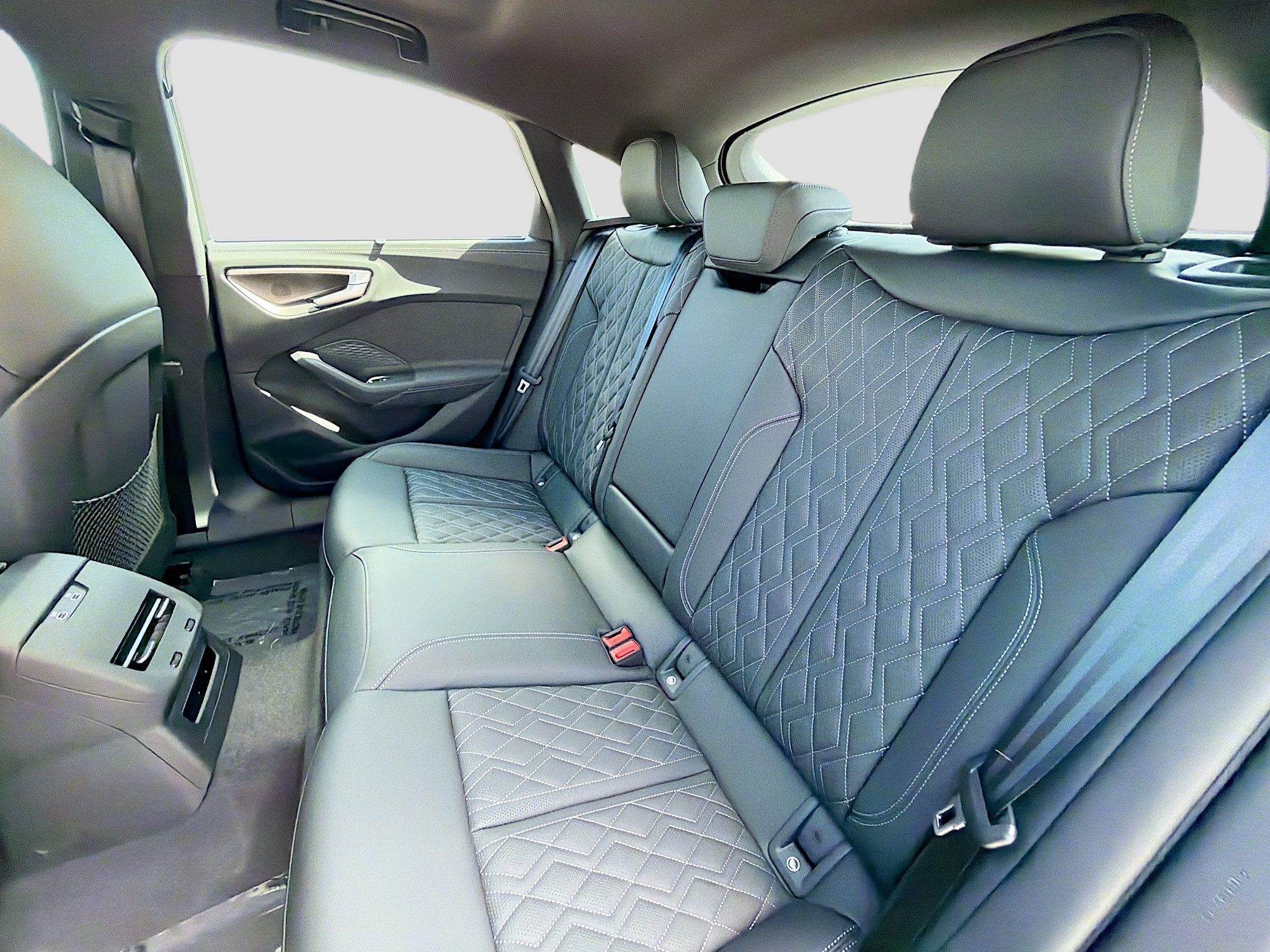 New 2026 Daytona Gray Metallic Audi Premium Plus image 20