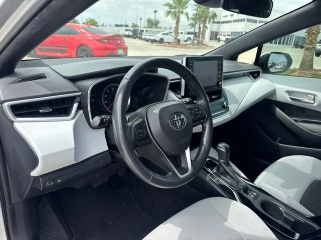 2021 Toyota Corolla Hatchback SE - Photo 14