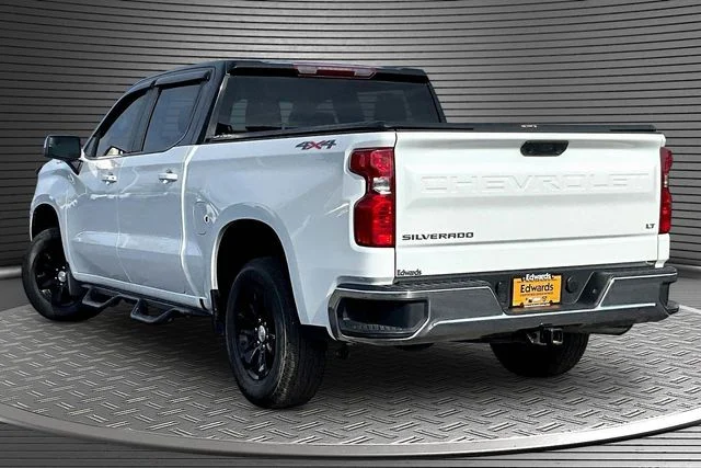 Used 2024 White Chevrolet LT image 4