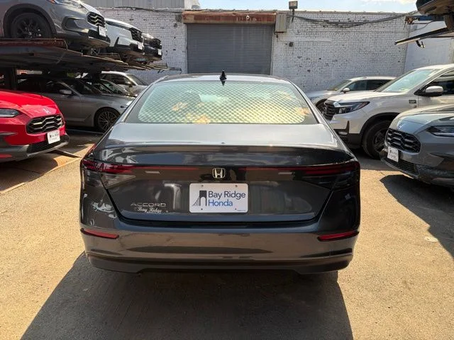 Used 2026  Honda SE image 5