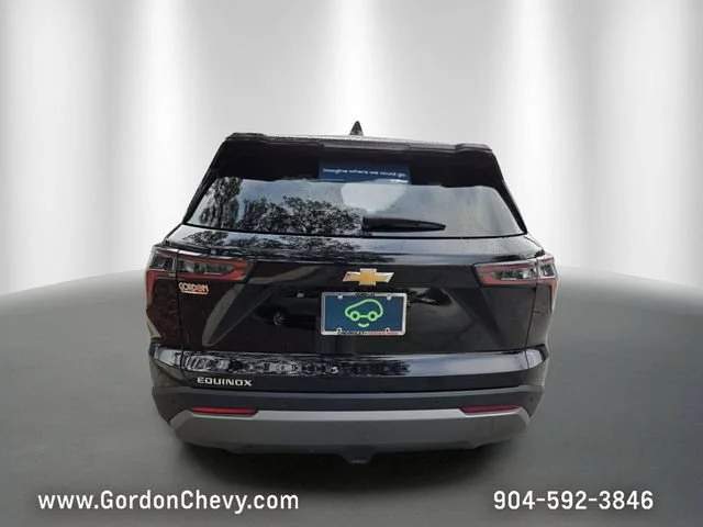 Certified Used 2025 Mosaic Black Metallic Chevrolet LT image 4