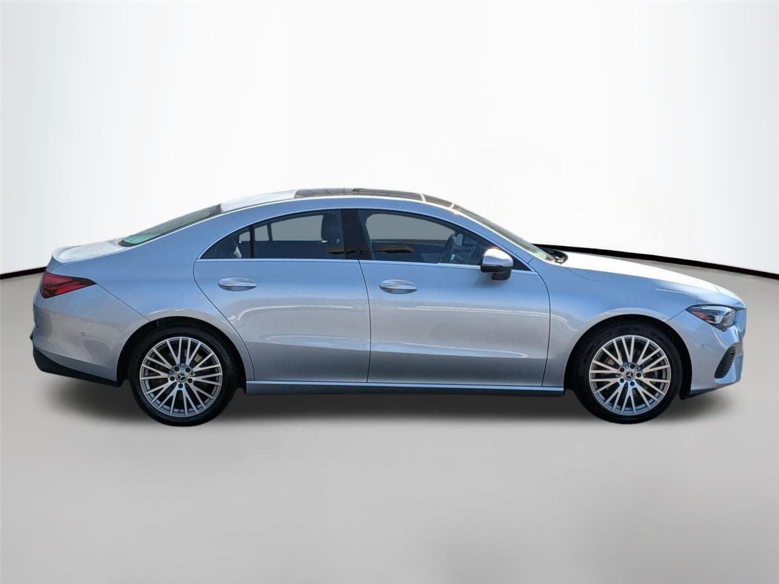 Used 2025 GRAY MERCEDES  image 4