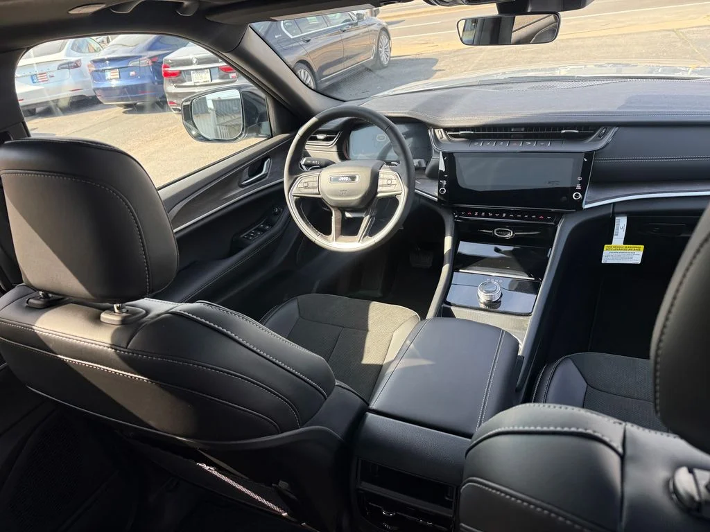 New 2026 Silver Jeep Laredo image 5