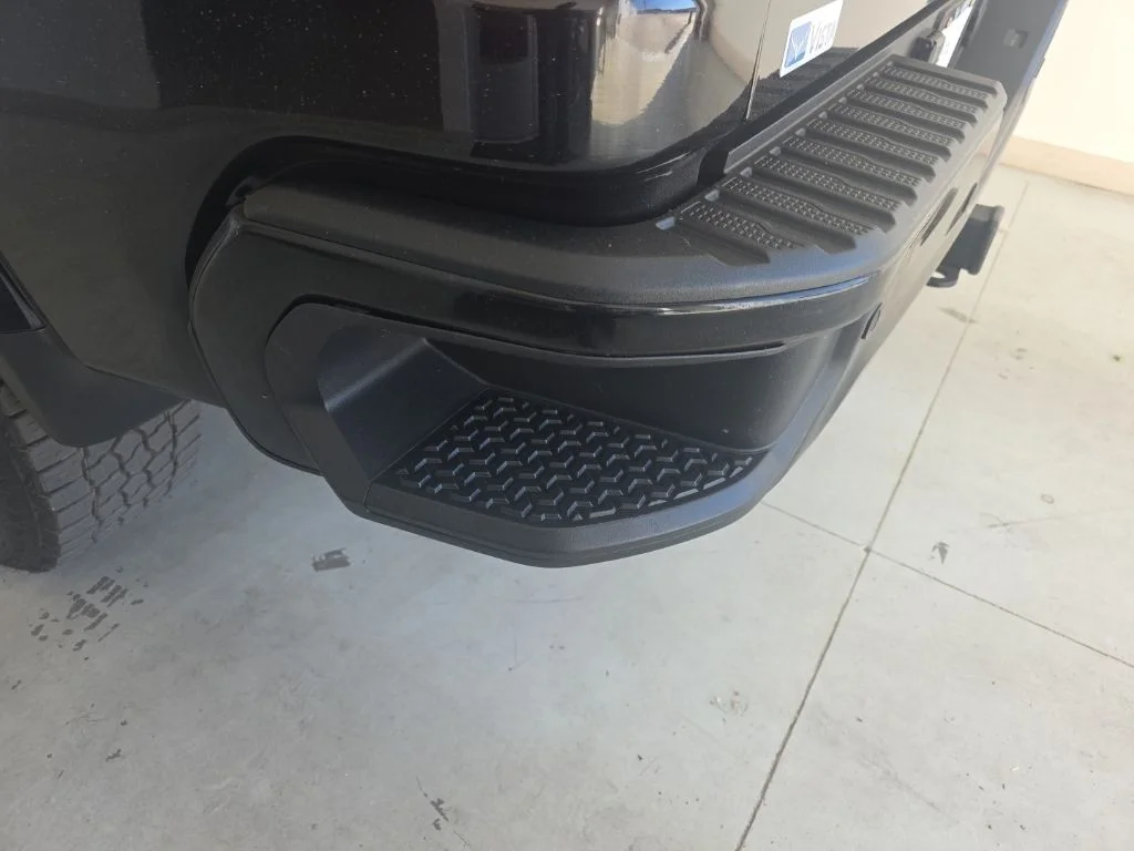 Used 2024 Onyx Black GMC Denali Ultimate image 24