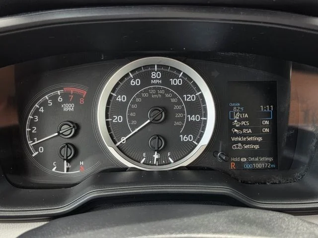 Used 2020 Silver Toyota LE image 21