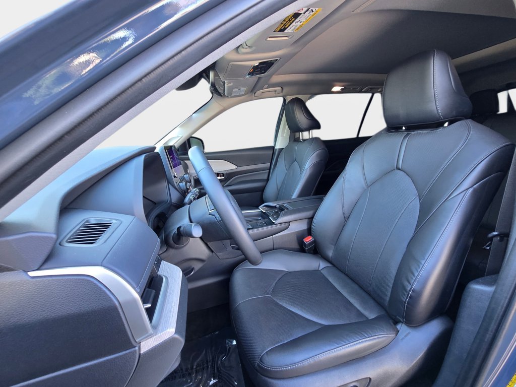 Used 2024 White Toyota Limited image 19