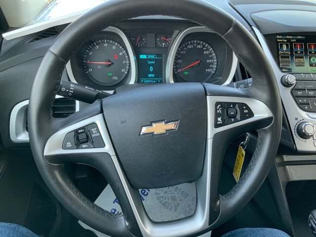 Used 2015 CHAMPAGNE SILVER METALLIC Chevrolet LT image 20