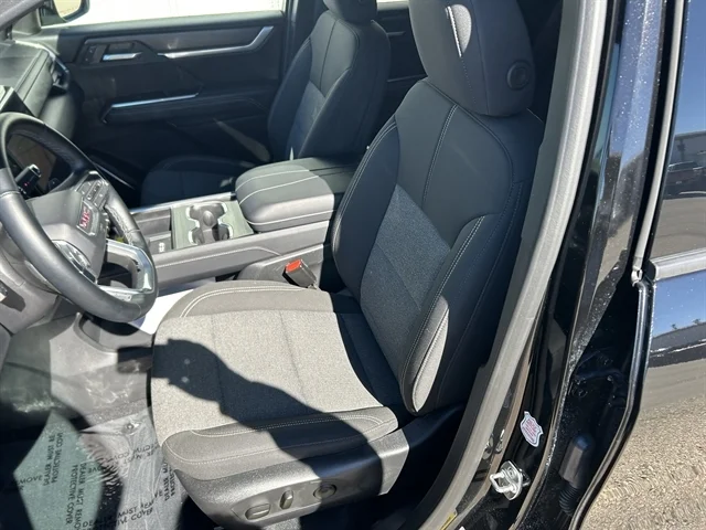 Used 2025 BLACK GMC AWD Elevation image 16