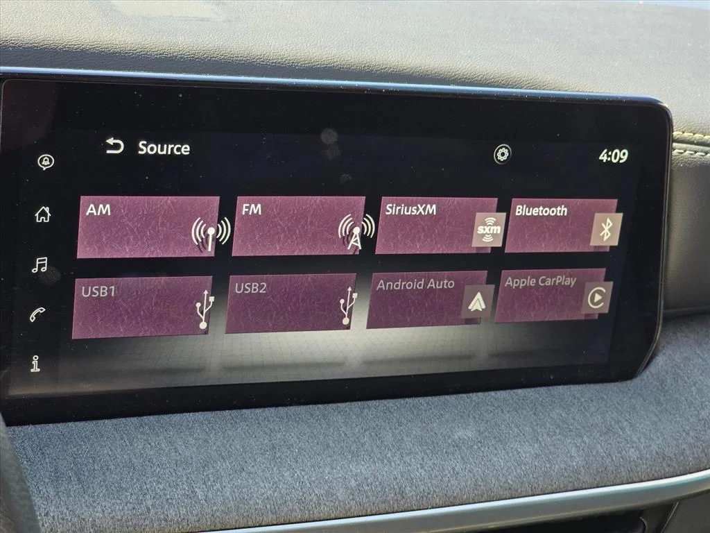 Used 2025 Red Nissan SV image 21