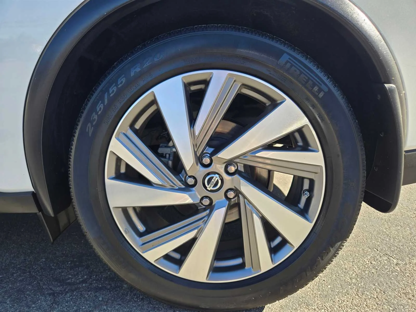 Used 2019  Nissan SL image 27