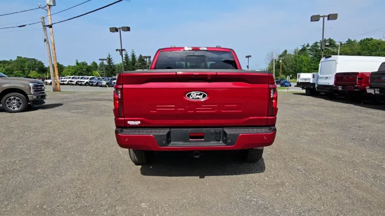 New 2026 Ruby Red Metallic Tinted Clearcoat Ford XLT image 7