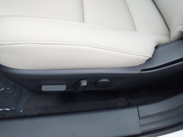 New 2026 Snowflake White Pearl Mazda 2.5 S Preferred image 12