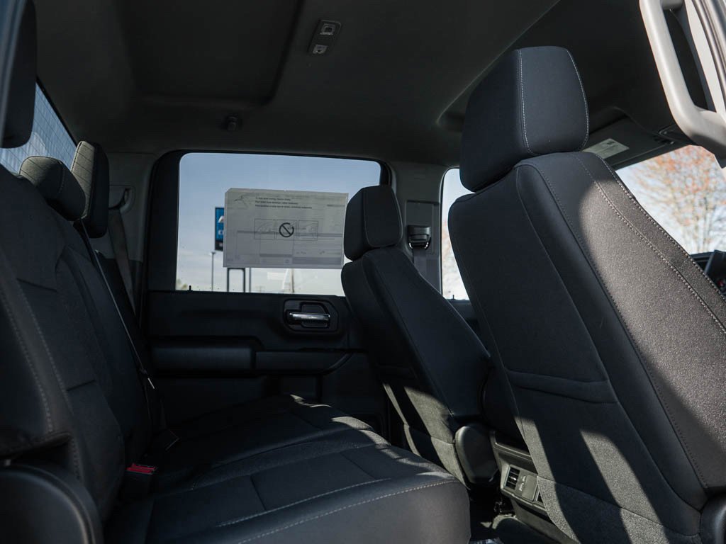 2026 Chevrolet Silverado 2500 HD Custom - Photo 9