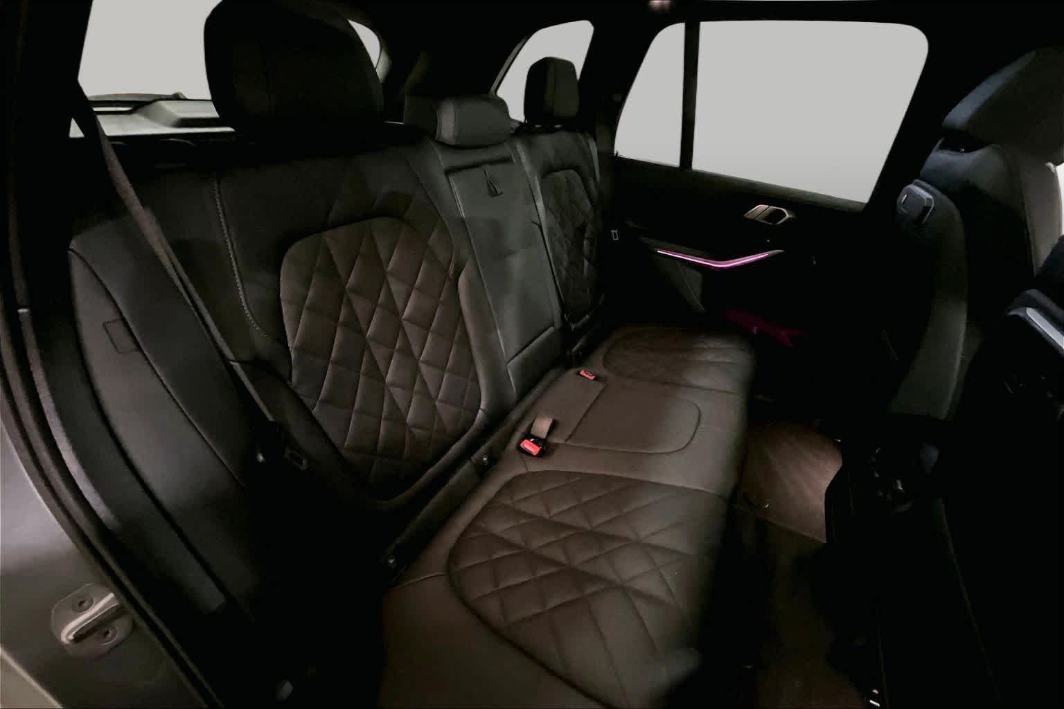 Certified Used 2024 Skyscraper Grey Metallic BMW xDrive40i image 19