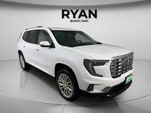 2026 GMC Acadia Denali AWD's photo