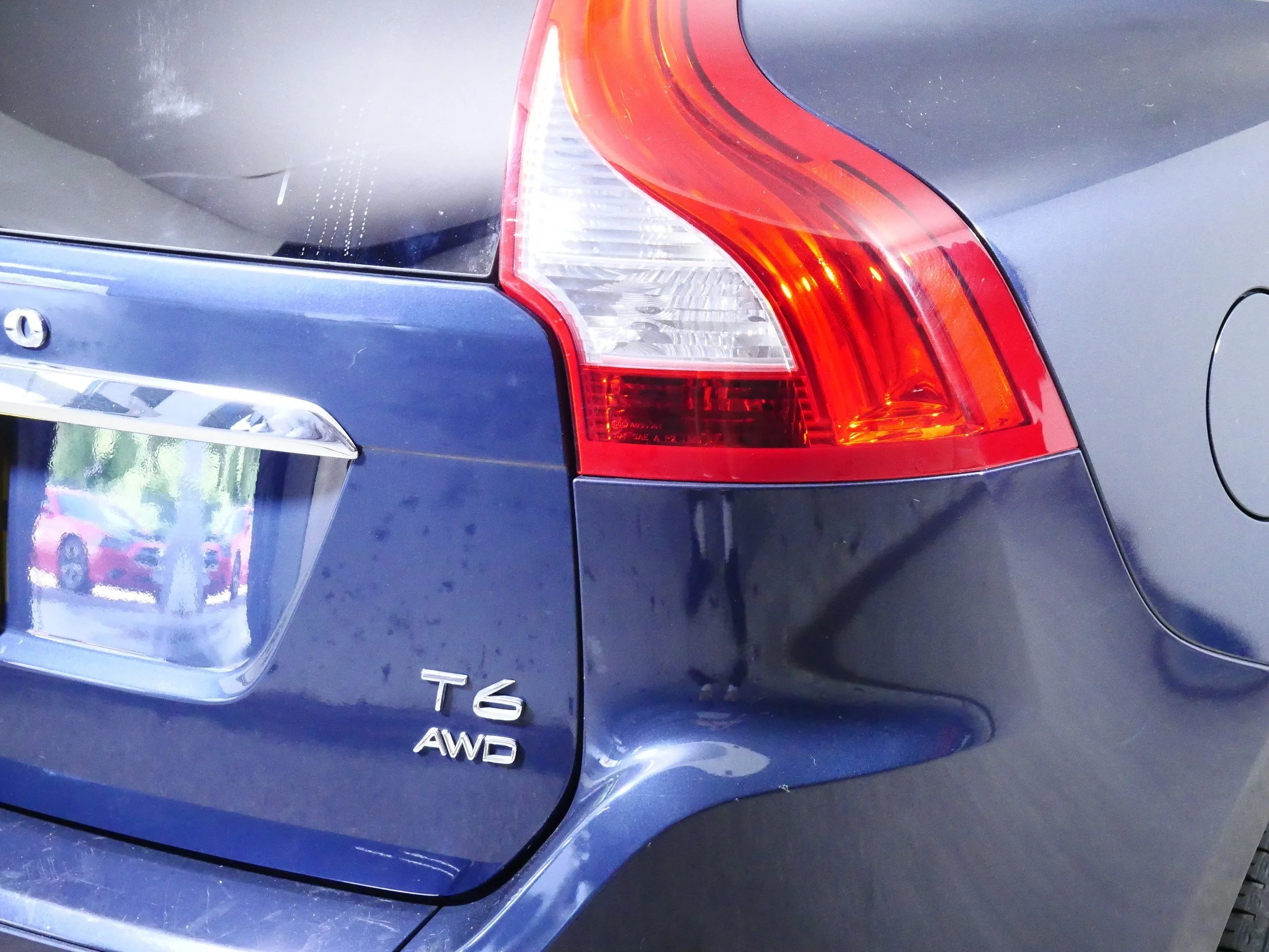 Used 2015 Caspian Blue Metallic Volvo T6 image 17