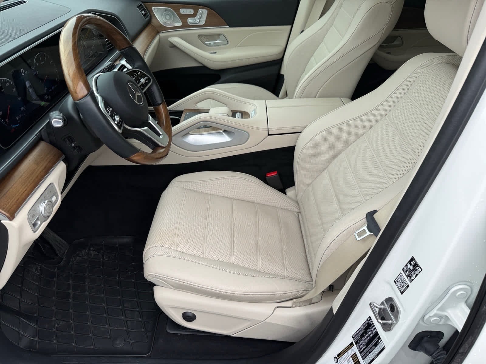 Certified Used 2023 Polar White Mercedes-Benz GLE 580 image 10