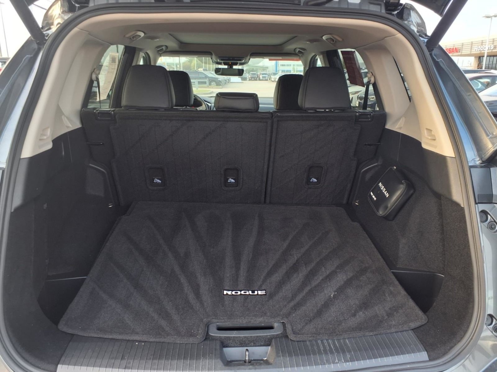 2026 Nissan Rogue photo 9 of 28