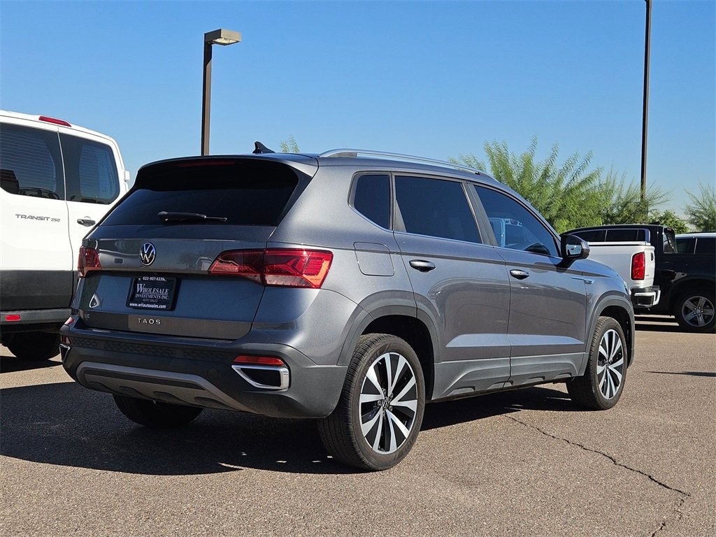 2022 Volkswagen Taos SE photo 4