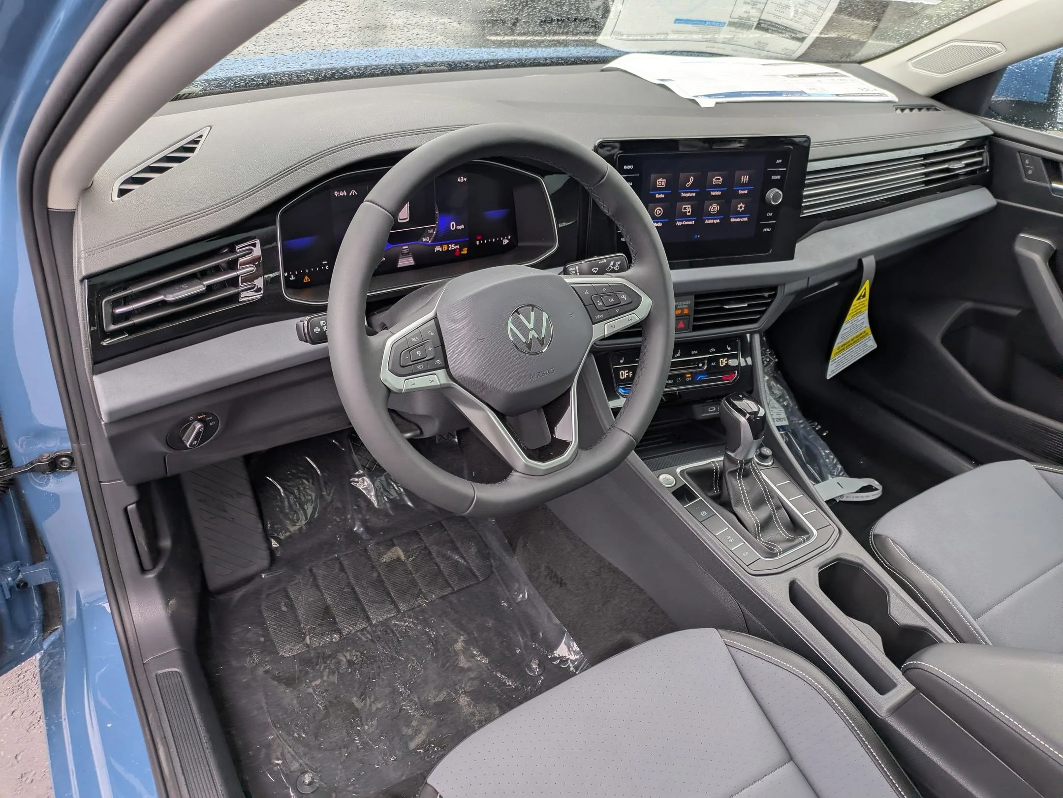 New 2026 Monterey Blue Pearl Volkswagen SE image 10