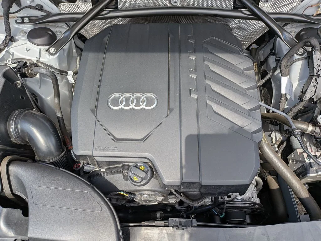 Used 2023 Silver Audi 45 S line Premium image 35
