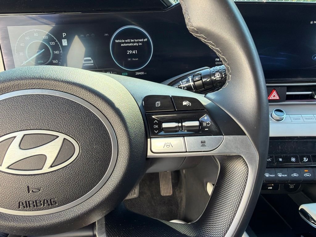 2024 Hyundai Elantra Limited - Photo 28
