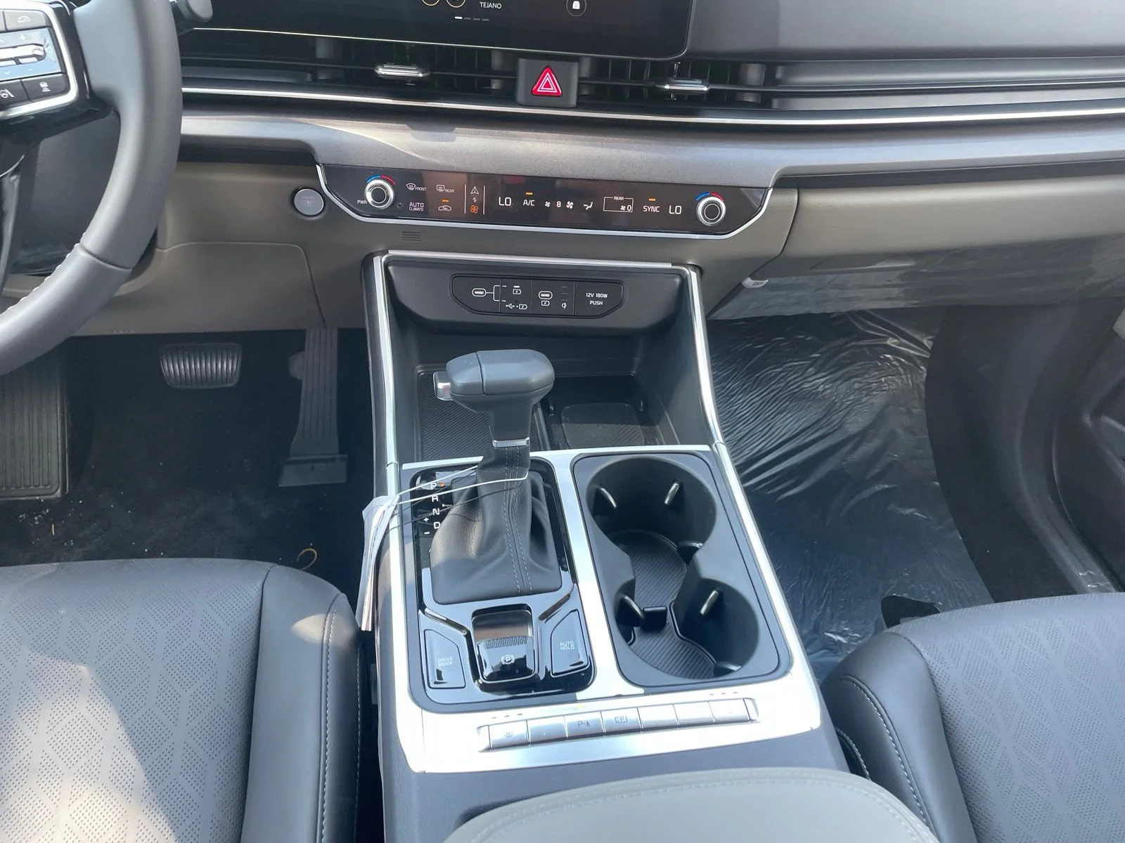 New 2026 White Kia EX image 19