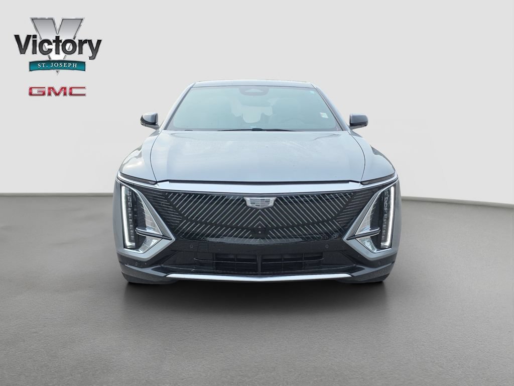 Used 2024 Cadillac LYRIQ Luxury 1 with VIN 1GYKPPRK6RZ119613 for sale in Saint Joseph, MO