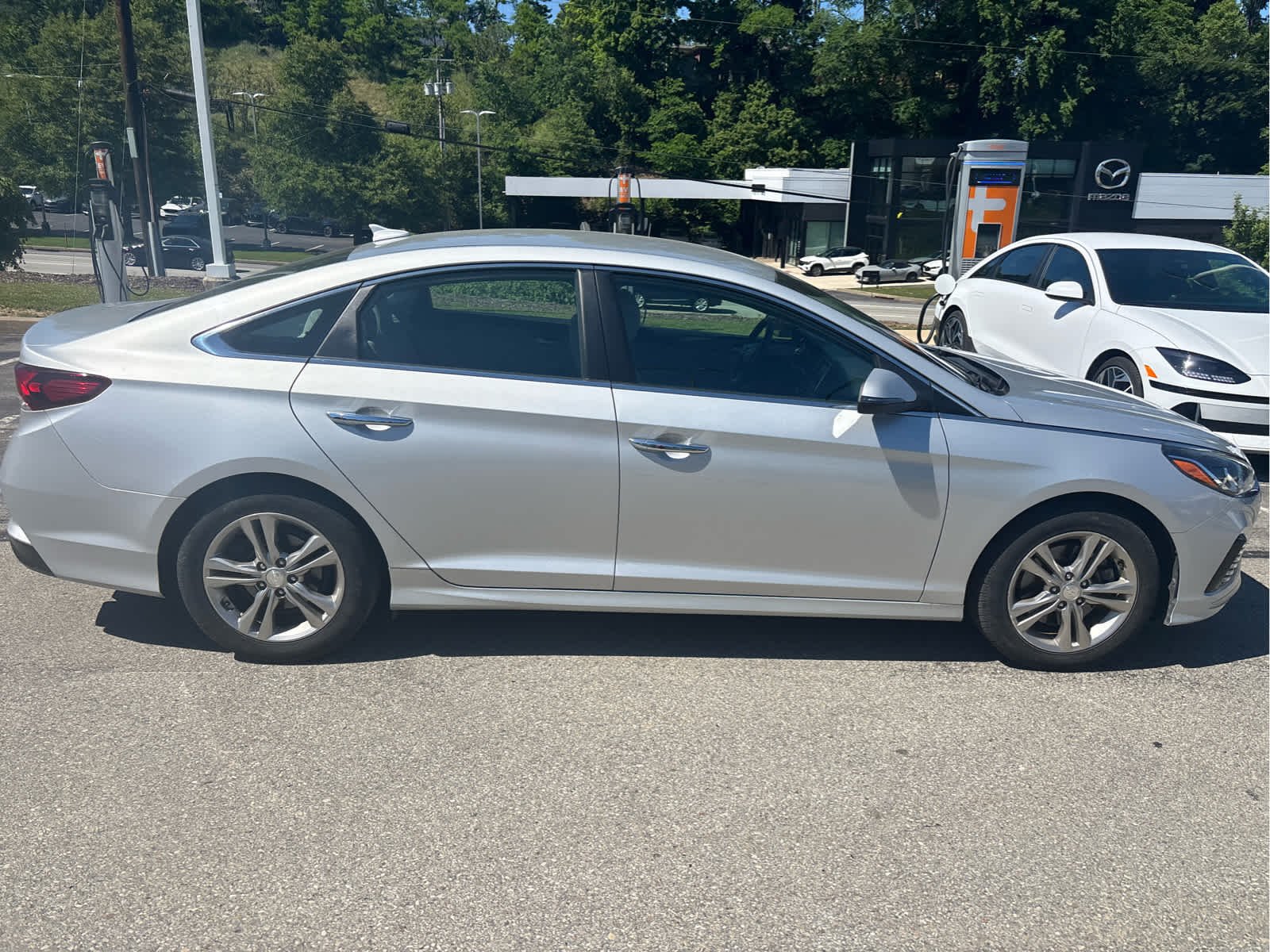 Used 2018 Symphony Silver Hyundai SEL+ image 6