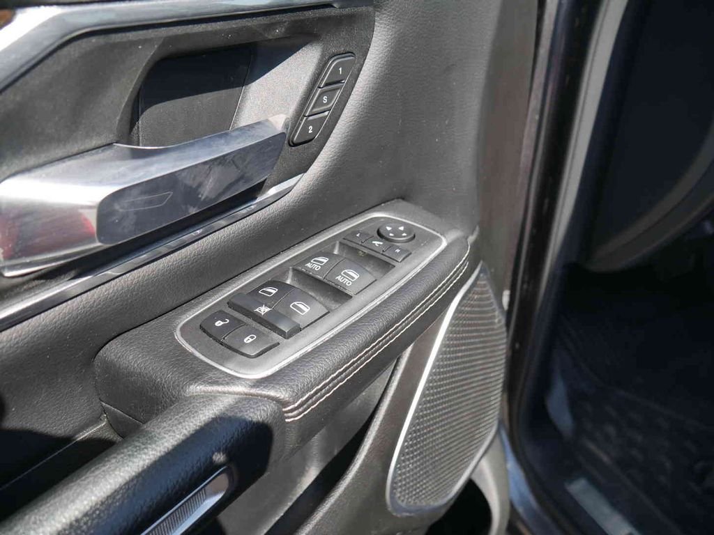 Certified Used 2022 Gray Ram Laramie image 28