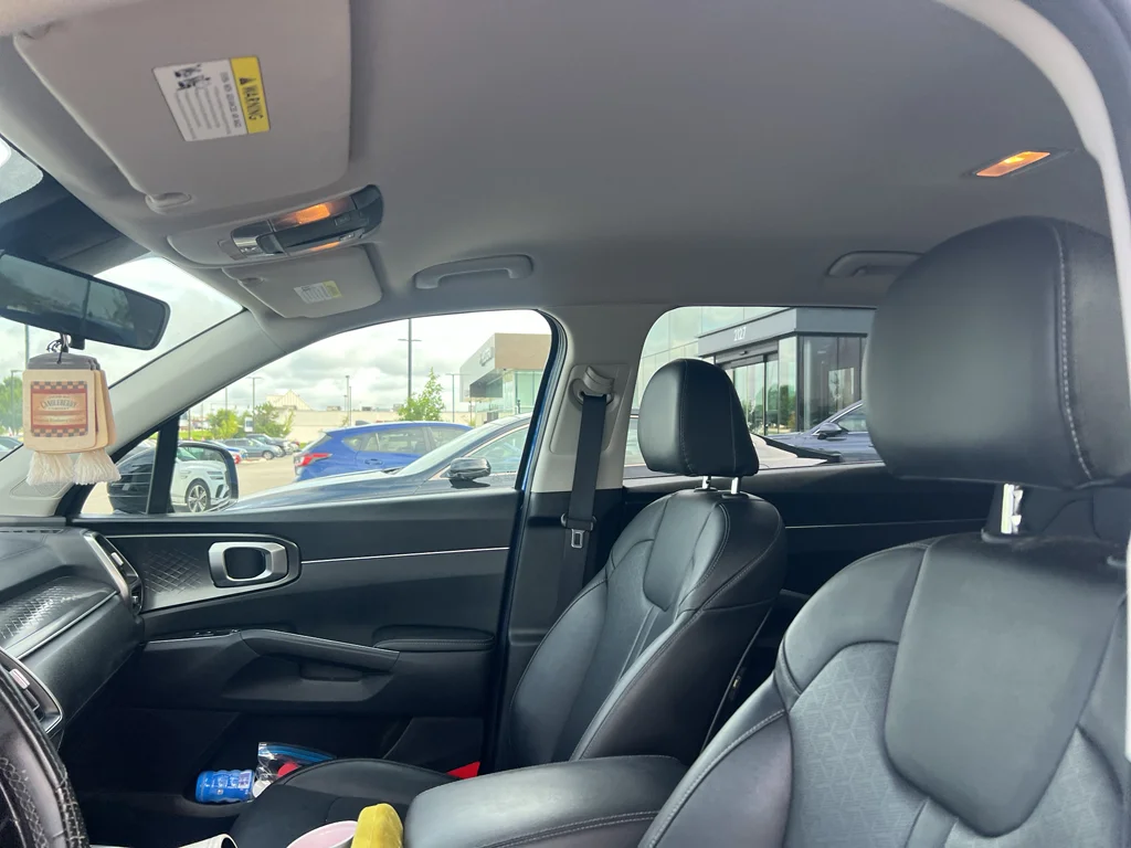 Used 2022 Sapphire Blue Kia S image 13