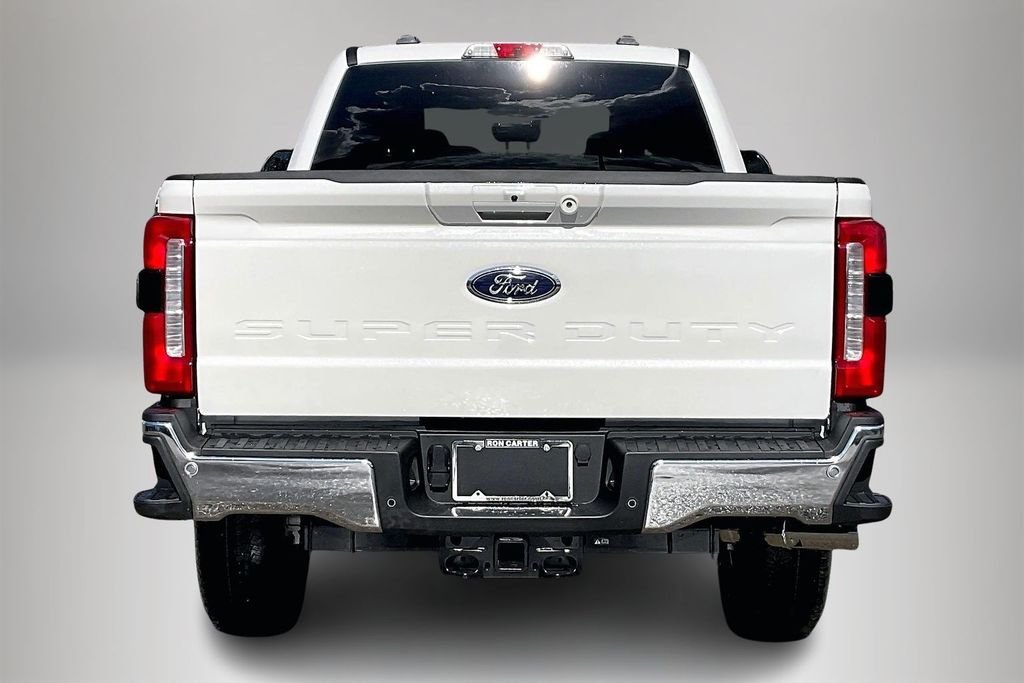 New 2026 Ford Super Duty F-250 Lariat 4D Crew Cab