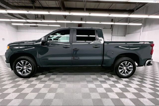 Used 2026 Cypress Gray Chevrolet LT image 15