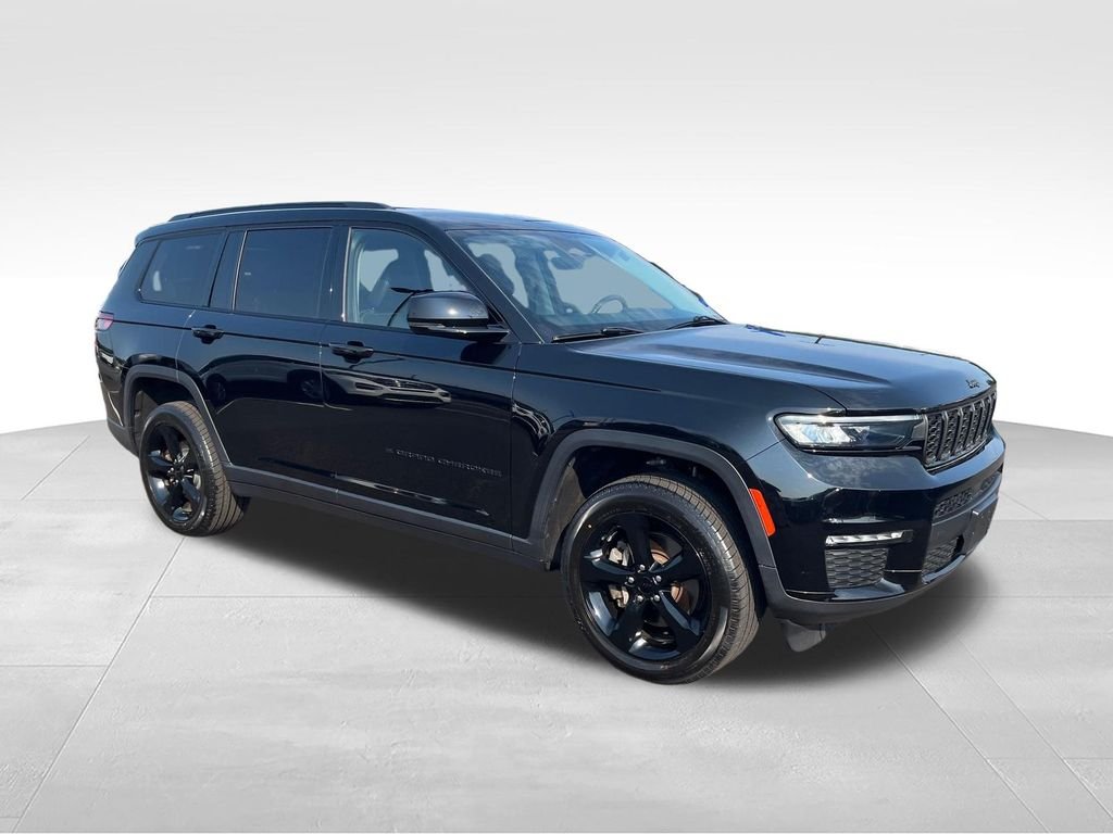 Used 2023 Black Jeep Limited image 7