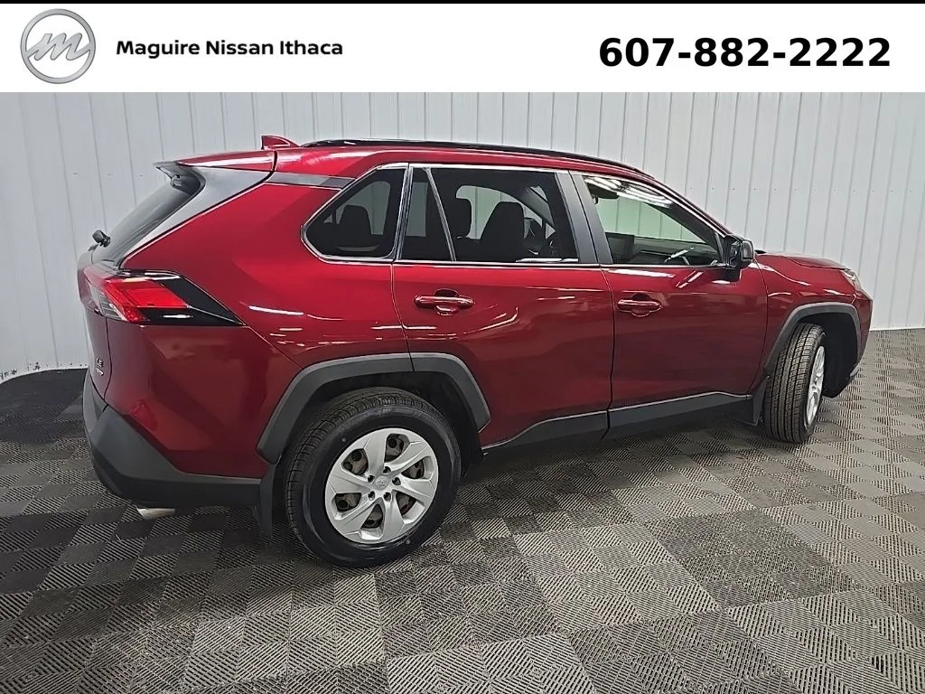 Used 2019 Red Toyota LE image 4