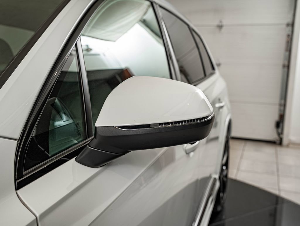 Used 2025 Glacier White Metallic Audi 55 Premium Plus image 10