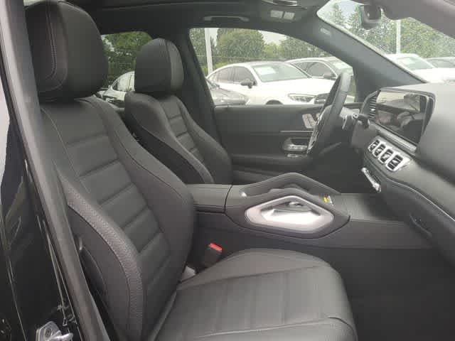 Used 2025 Black Mercedes-Benz GLE 580 image 23