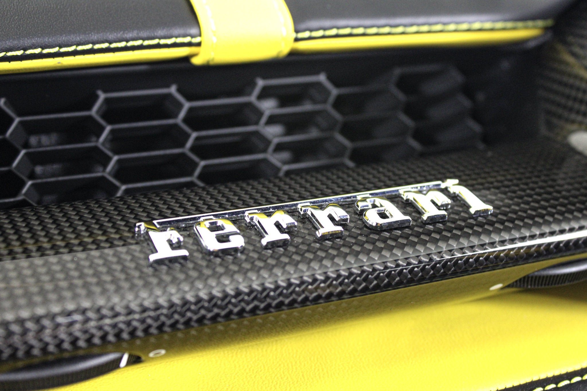 Used 2019 Extra Sample Ferrari  image 38