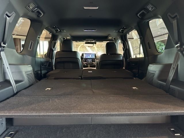 New 2026 Eminent White Pearl Lexus LX 700h LUXURY image 27