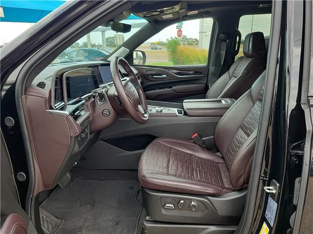 Used 2024 Black Raven Cadillac Sport Platinum 4x4 image 11