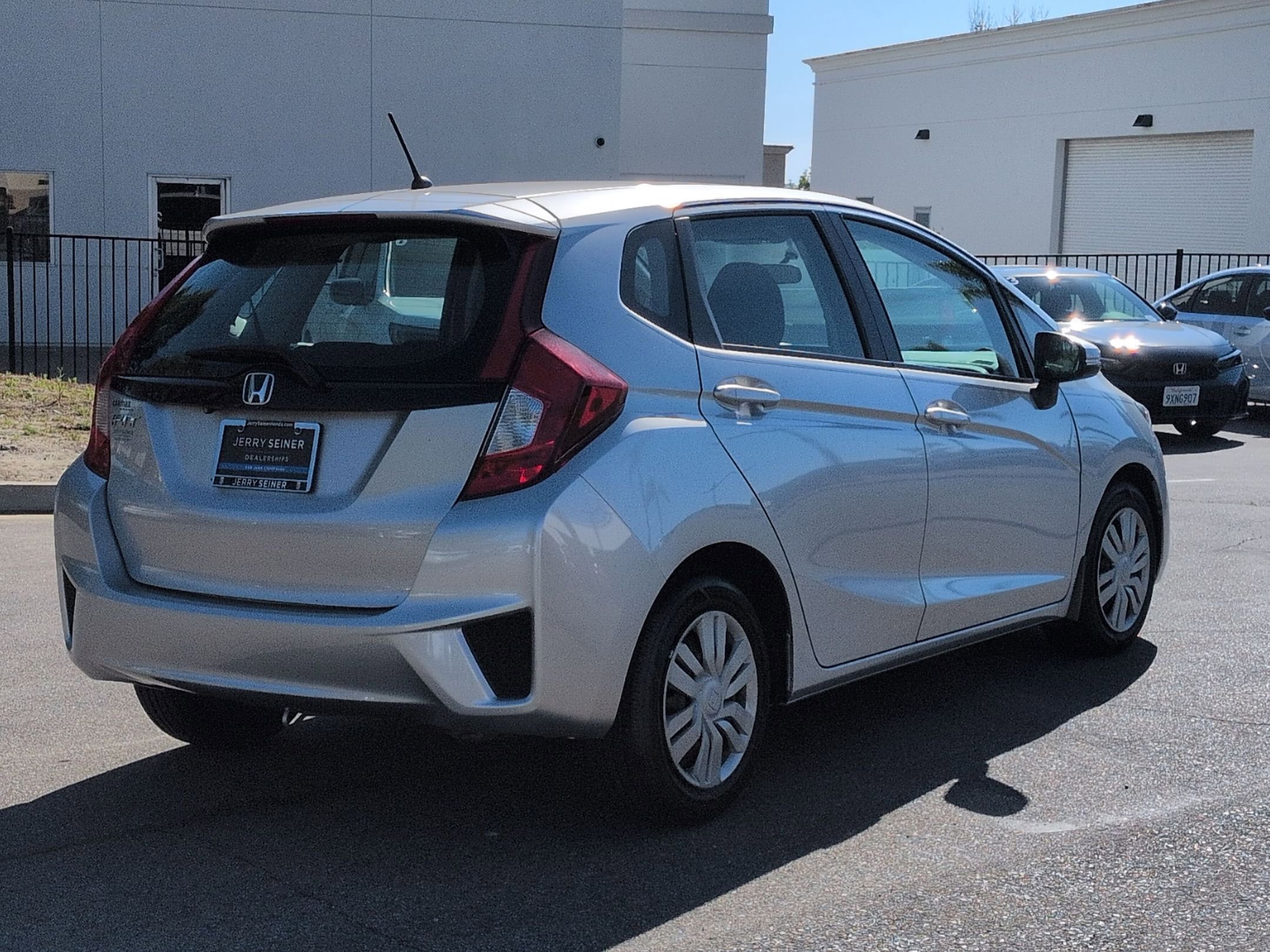 2015 Honda Fit LX - Photo 5