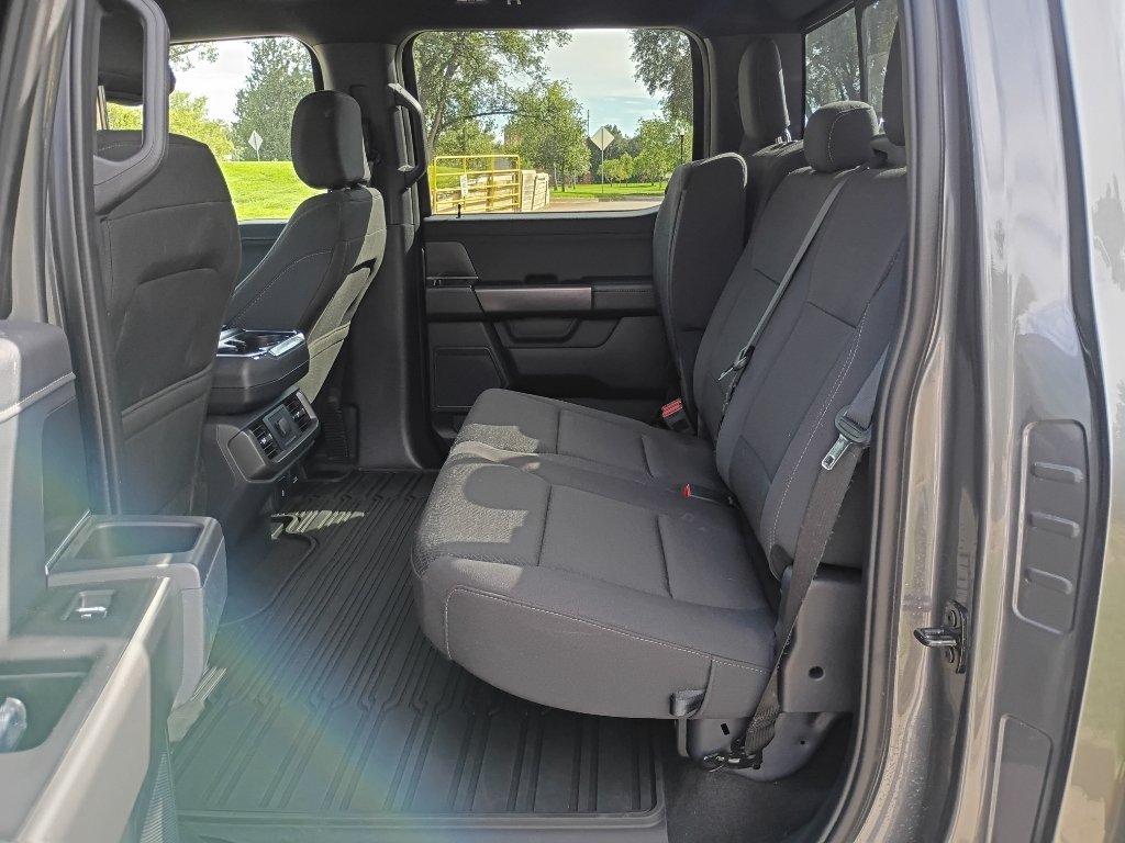 Used 2024 Carbonized Gray Metallic Ford XLT image 19