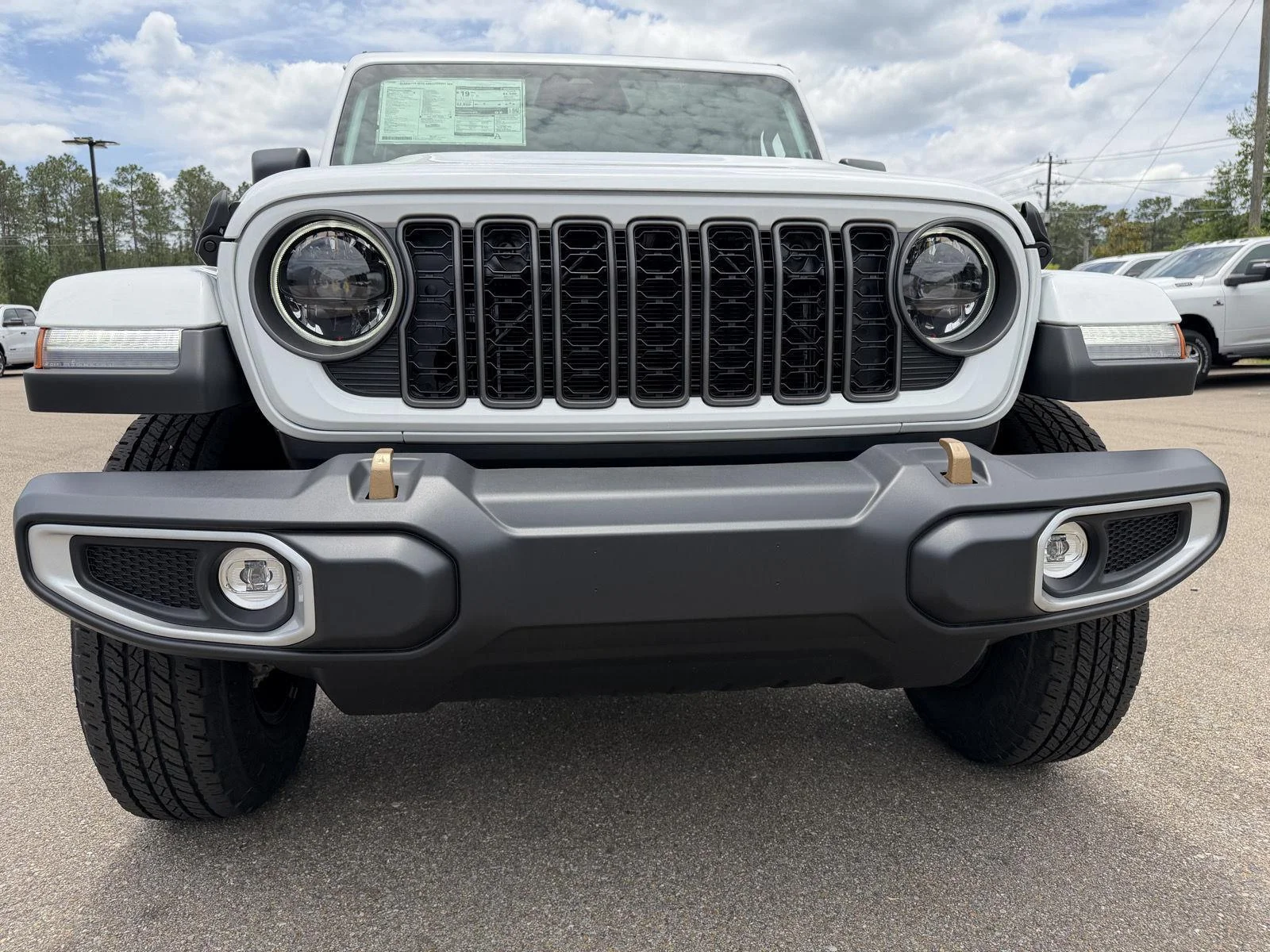 New 2026 Bright White Clearcoat Jeep 85th Anniversary Edition image 26