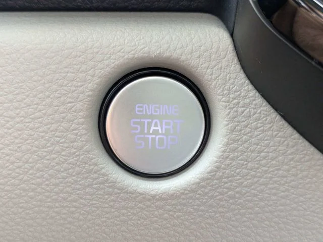 New 2026 Ceramic Silver Kia EX image 32