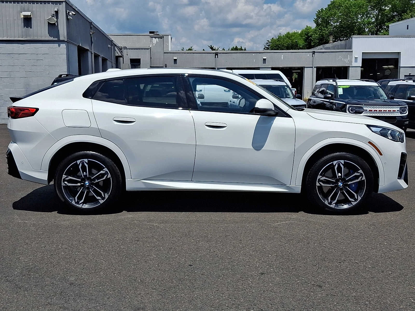 2025 BMW X2 28i - Photo 7