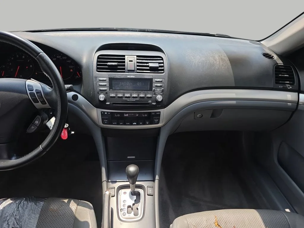 Used 2008 Silver Acura Base image 11