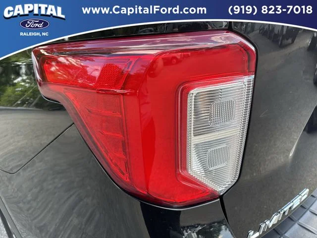 Used 2023 Black Ford Limited image 15