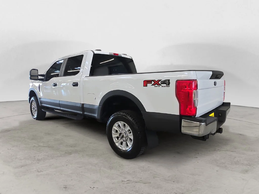 Used 2022 White Ford XL image 11