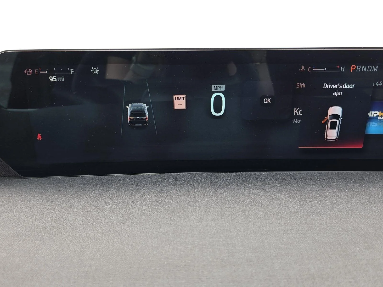 Used 2025 Agate Black Ford Active image 28
